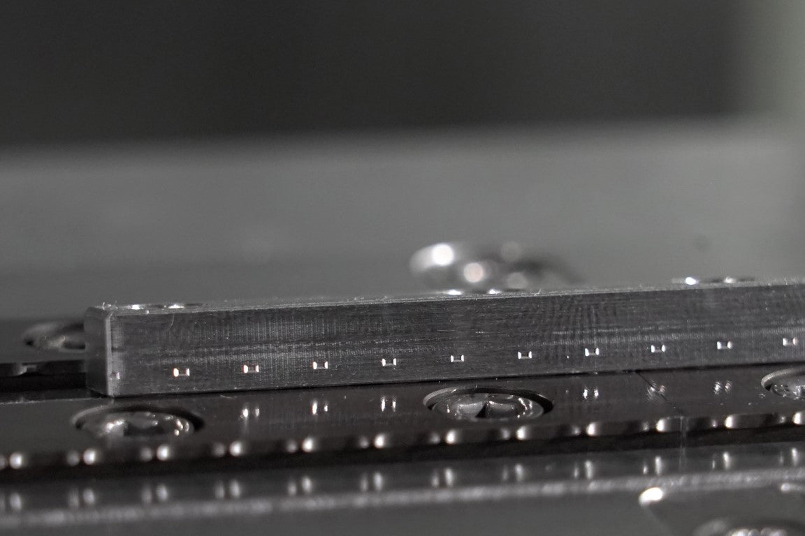 SerraGrip serrated gripper jaw indentation bite mark in EN19T steel